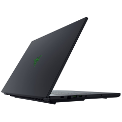 Razer Blade 18 18" 3840x2400 UHD 240Hz / 440Hz IPS (Intel Core Ultra 9-275HX, 64GB RAM DDR5, 2TB SSD, NVIDIA GeForce RTX 5090, Windows 11 Home) RZ09-05299ER9-R3U1