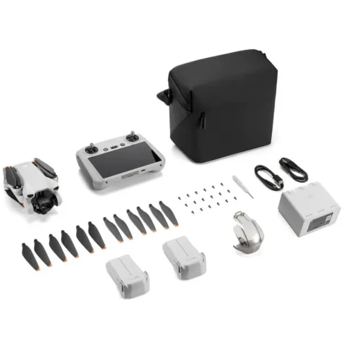 Квадрокоптер DJI Mini 3 Fly More Combo Plus (DJI RC)