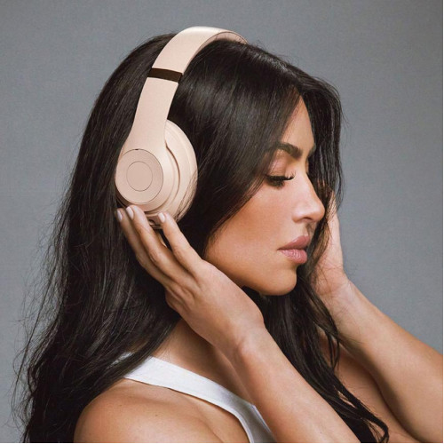Беспроводные наушники Beats Studio Pro Kim Special Edition