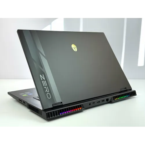 Ноутбук Thunderobot Zero 18 Pro 18" 2560x1600 240Hz ( Intel Core Ultra 9 275HX, 32 GB DDR5, 1 TB SSD,Nvidia RTX 5090 24 GB, Windows 11 Home)